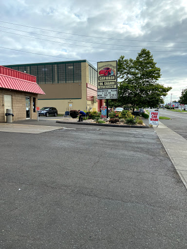 Car Wash «Personal Touch Milford Full Service Car Care», reviews and photos, 1020 Bridgeport Ave, Milford, CT 06460, USA