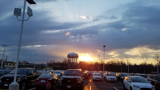 Ford Dealer «Packey Webb Ford», reviews and photos, 2150 Ogden Ave, Downers Grove, IL 60515, USA