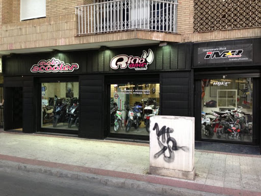 Tapizar asiento moto Granada