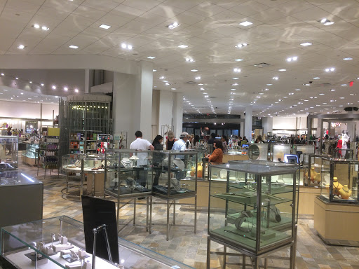 Clothing Store «Neiman Marcus», reviews and photos, 9700 Collins Ave, Bal Harbour, FL 33154, USA