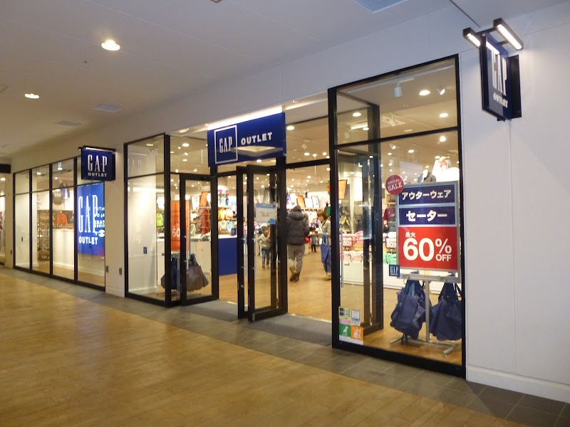 Gap Outlet 三井アウトレットパーク幕張店