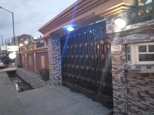 Aregbesola Hotel, Bajulaiye Street, Bariga, Lagos, Nigeria, Tourist Attraction, state Lagos