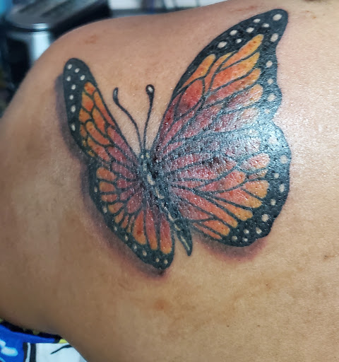 Tattoo Shop «All Saints Tattoo», reviews and photos, 514 E 6th St, Austin, TX 78701, USA