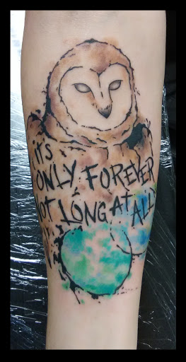 Explore girl tattoo ideas, creative tattoo ideas in Hamburg, available at New Horizon Tattoo