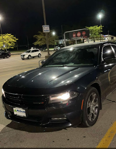 Used Car Dealer «Davenport Used Car Superstore», reviews and photos, 4618 N Brady St, Davenport, IA 52806, USA