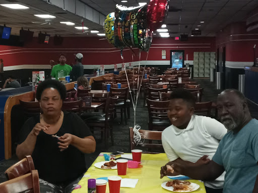 Bowling Alley «AMF Gulf Gate Lanes», reviews and photos, 7221 S Tamiami Trail, Sarasota, FL 34231, USA