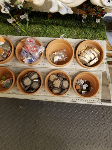 Garden Center «Chesterton Feed & Garden Center», reviews and photos, 400 Locust St, Chesterton, IN 46304, USA