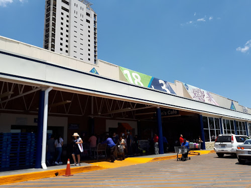 Sam's Club La Noria - Warehouse club in Puebla, Mexico 