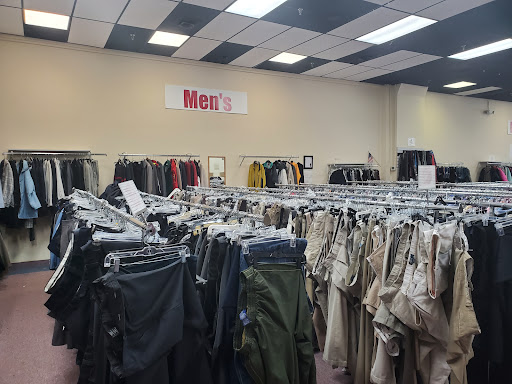 Thrift Store «Salvation Army Thrift Store», reviews and photos, 1409 E Stone Dr, Kingsport, TN 37660, USA