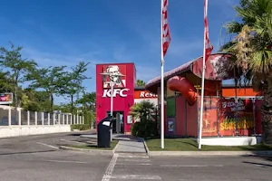KFC Marseille la Valentine image