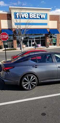 Variety Store «Five Below», reviews and photos, 24630 Dulles Landing Dr, Dulles, VA 20166, USA