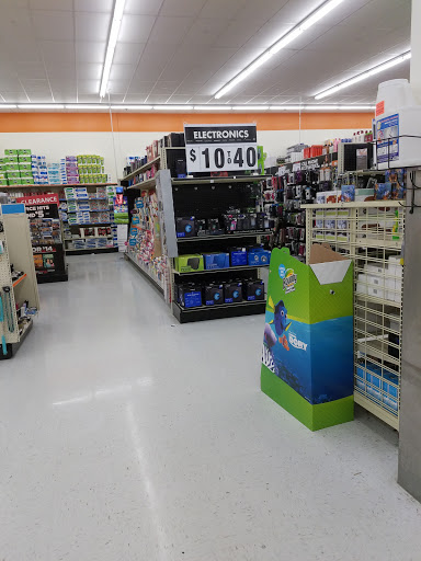 Discount Store «Big Lots», reviews and photos, 1731 Ritchie Station Ct, Capitol Heights, MD 20743, USA