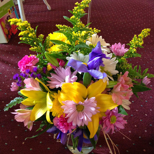 Florist «Old Town Flowers and Gifts», reviews and photos, 79 Main St NW b, Lilburn, GA 30047, USA