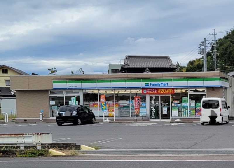 ファミリーマート 可児下恵土南店