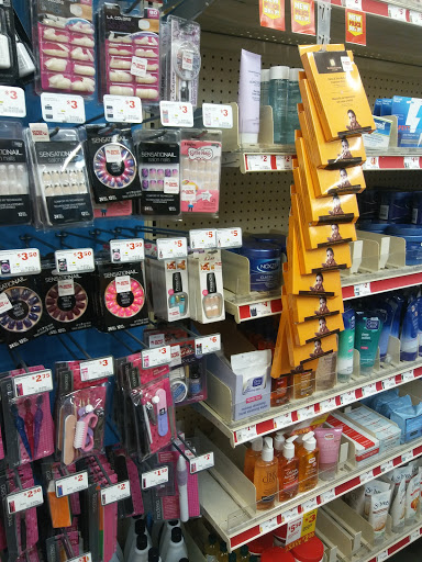 Dollar Store «FAMILY DOLLAR», reviews and photos, 104 N Lincoln Way, Galt, CA 95632, USA