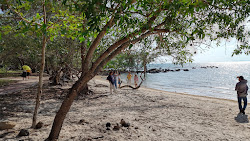 Photo de Two-Colours Beach avec un rivage spacieux