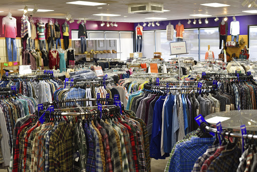 Pet Supply Store «Valley Vet Supply Retail Store», reviews and photos, 1118 Pony Express Hwy, Marysville, KS 66508, USA