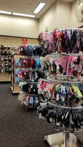 Department Store «Nordstrom Rack Stephanie Street Center», reviews and photos, 579 N Stephanie St, Henderson, NV 89014, USA