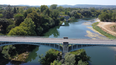 Plage du Pont Cassé à Saint-Just-d'Ardèche