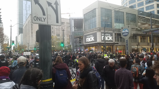 Clothing Store «Old Navy», reviews and photos, 511 Pine St, Seattle, WA 98101, USA