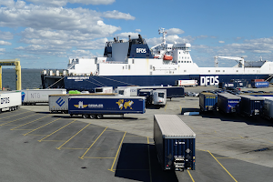 DFDS Cuxhaven-Immingham Ferry-Terminal England-Fracht-Fähre image