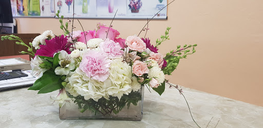 Florist «Canoga Park Florist», reviews and photos, 7144 Owensmouth Ave, Canoga Park, CA 91303, USA