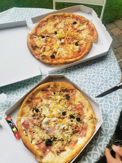 restaurant camion pizza sarkis à La Salle-les-Alpes