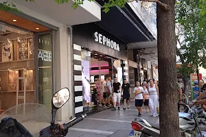 SEPHORA TSIMISKI image