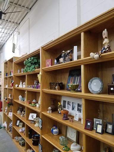 Donations Center «Kent Habitat ReStore», reviews and photos