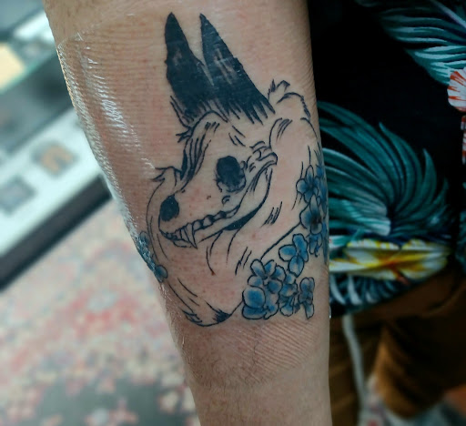 Explore small gemini tattoo ideas, creative tattoo ideas in Houston, available at 713 Tattoo Parlour