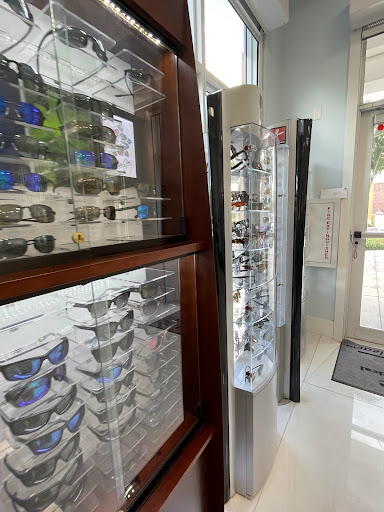 Optician «Exotic Eyewear Optical», reviews and photos, 1626 N Federal Hwy, Fort Lauderdale, FL 33305, USA