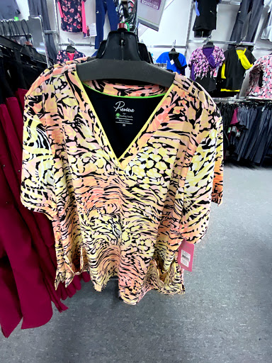 Uniform Store «Scrub Pro Uniforms & Gallo Clothing», reviews and photos, 78 Mountain Rd, Glen Burnie, MD 21060, USA