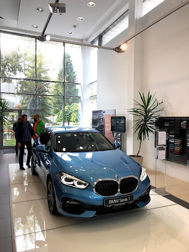 Opinii despre BMW Automobile Bavaria S.R.L. în <nil> - Închiriere de mașini