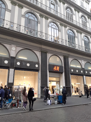 Stores to buy centauro lubricants Naples