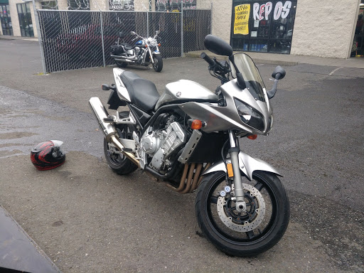 Motorcycle Repair Shop «Motorcycle Warehouse», reviews and photos, 12115 SE 82nd Ave, Portland, OR 97086, USA