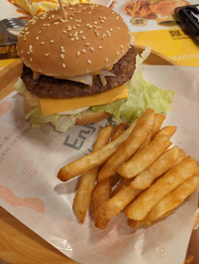 Q Burger 文山万隆店