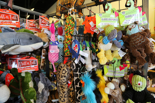 Pet Supply Store «Long Dog Fat Cat», reviews and photos, 16909 Burke St #126, Omaha, NE 68118, USA