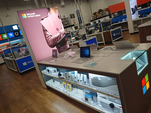 Electronics Store «Best Buy», reviews and photos, 1851 Sunrise Hwy, Bay Shore, NY 11706, USA