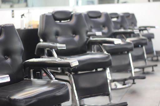 Lester Knox Sr. School of Barbering