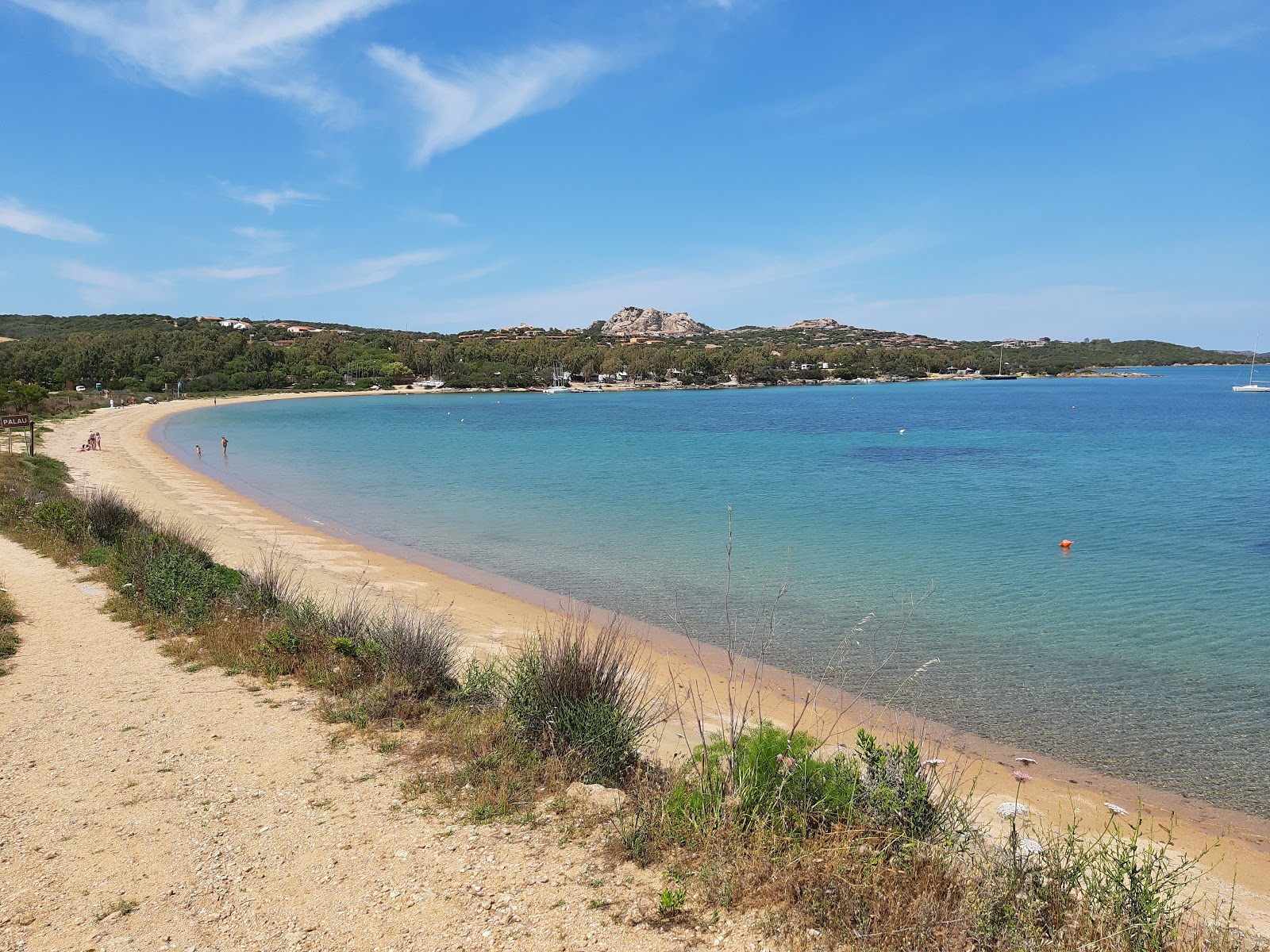 Photo of Golfo delle Saline with light fine pebble surface