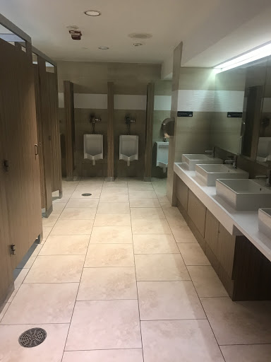 Movie Theater «Cross County Multiplex Cinemas», reviews and photos, 2 South Dr, Yonkers, NY 10704, USA