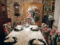 Atmosphère du Restaurant français La Louche de Louis XIV à Draguignan - n°12