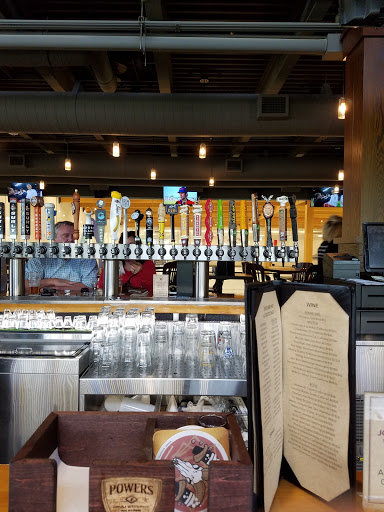 Brewpub «Crooked Pint Ale House», reviews and photos, 3210 Chaska Blvd, Chaska, MN 55318, USA