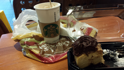 Coffee Shop «Starbucks», reviews and photos, 2751 N Mayfair Rd A, Wauwatosa, WI 53222, USA