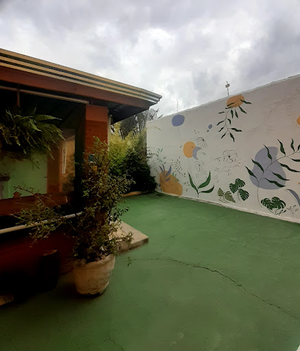 Logo da empresa - Sol e Lua Espaço Yoga