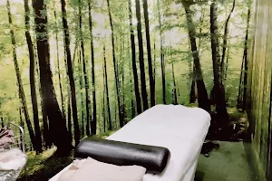 Kaatsu Massage image