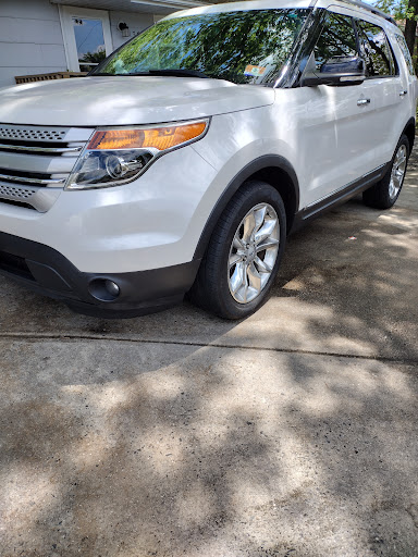 Car Dealer «Auto Deluxe», reviews and photos, 1110 NJ-35, Belmar, NJ 07719, USA