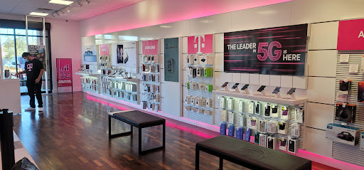 Cell phone store Glendale