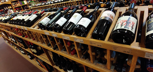 Wine Store «Old Vine Wine & Spirits», reviews and photos, 326 West Market, Bloomington, MN 55425, USA