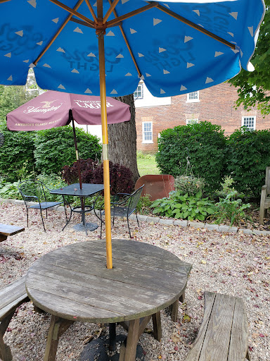 Grocery Store «Riverton General Store», reviews and photos, 2 Main St, Barkhamsted, CT 06063, USA